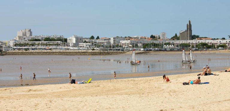 plage grande conche royan 12 768x373