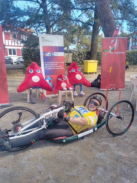 Porteur de la flamme Olympique Jean-Marc Eyharaberry